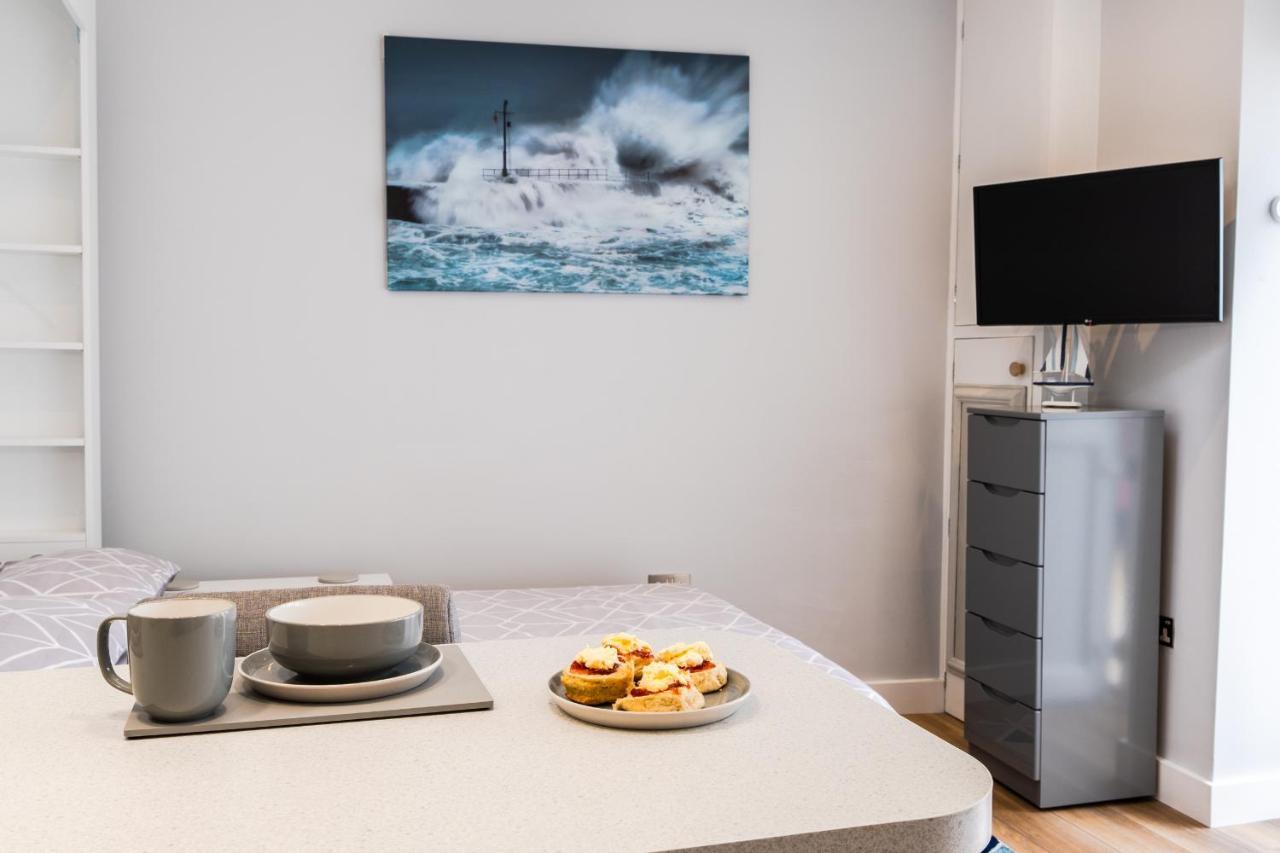 Finest Retreats - The Hideaway - Studio Apartment In Porthleven Exterior foto